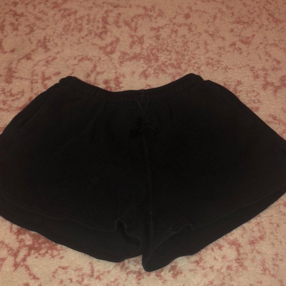 Brandy Melville shorts